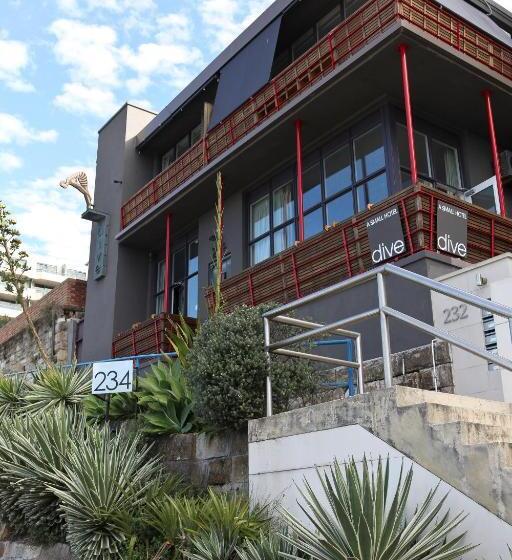 فندق Dive