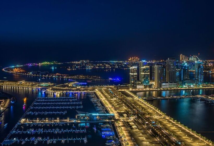 Dubai Marriott Harbour Hotel And Suites