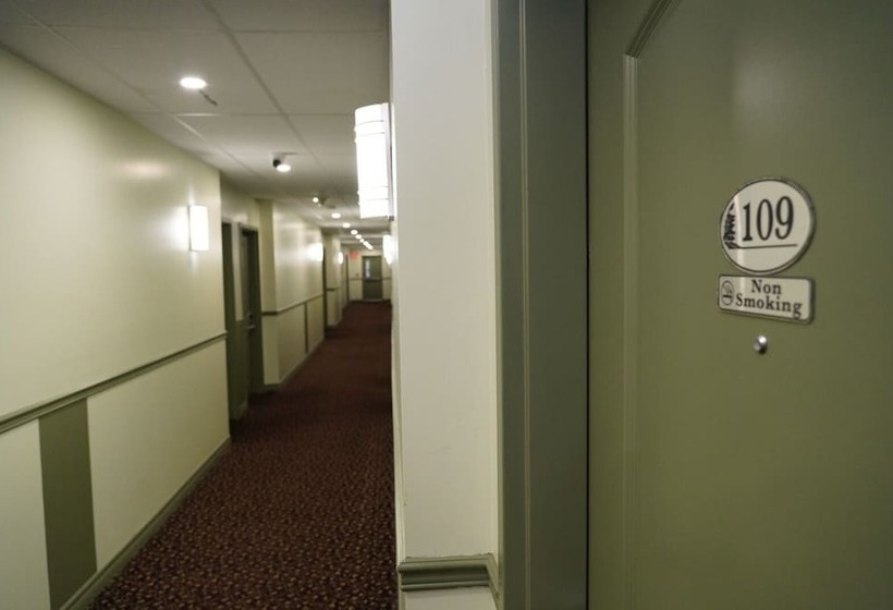 فندق Econolodge Huntsville