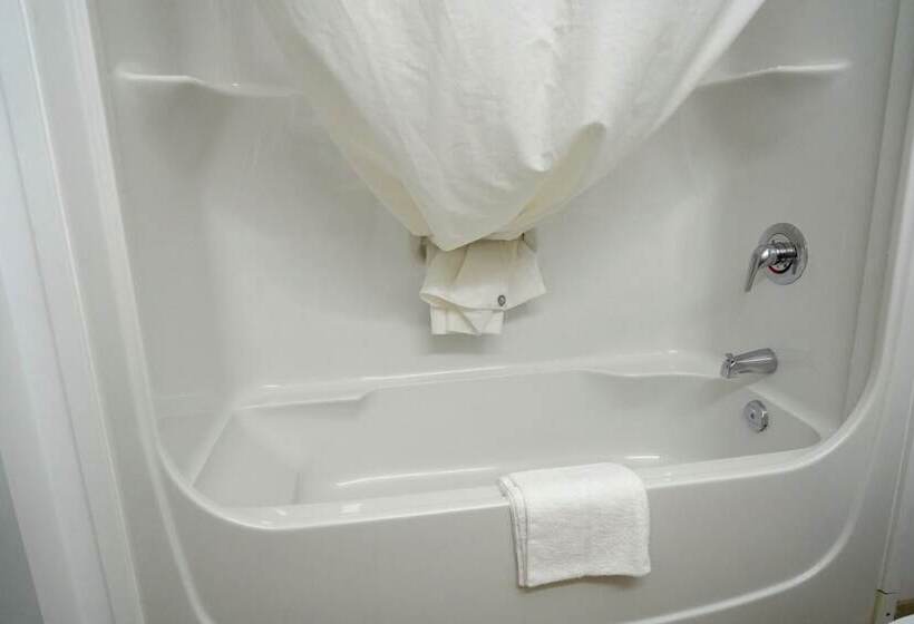 فندق Econolodge Huntsville