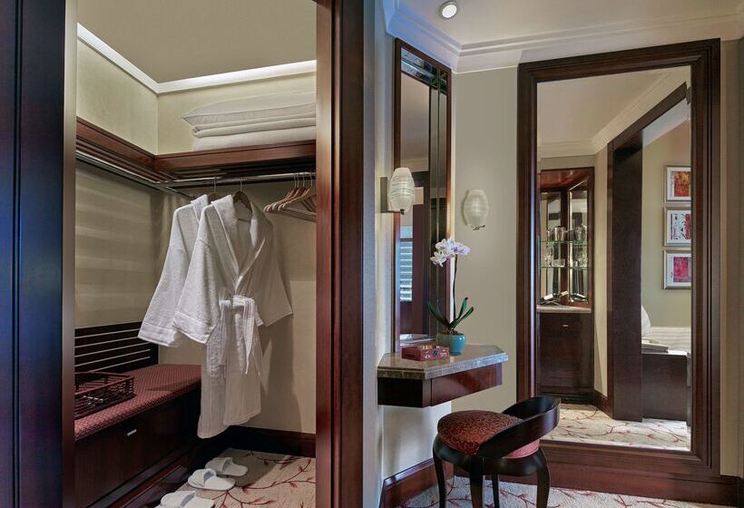 هتل Futian Shangri La, Shenzhen,near To Shenzhen Convention&exhibition Centre, Futian Railway Station