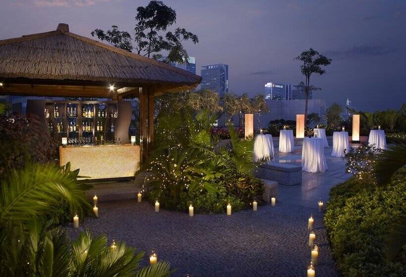 בית מלון כפרי Futian Shangri La, Shenzhen,near To Shenzhen Convention&exhibition Centre, Futian Railway Station