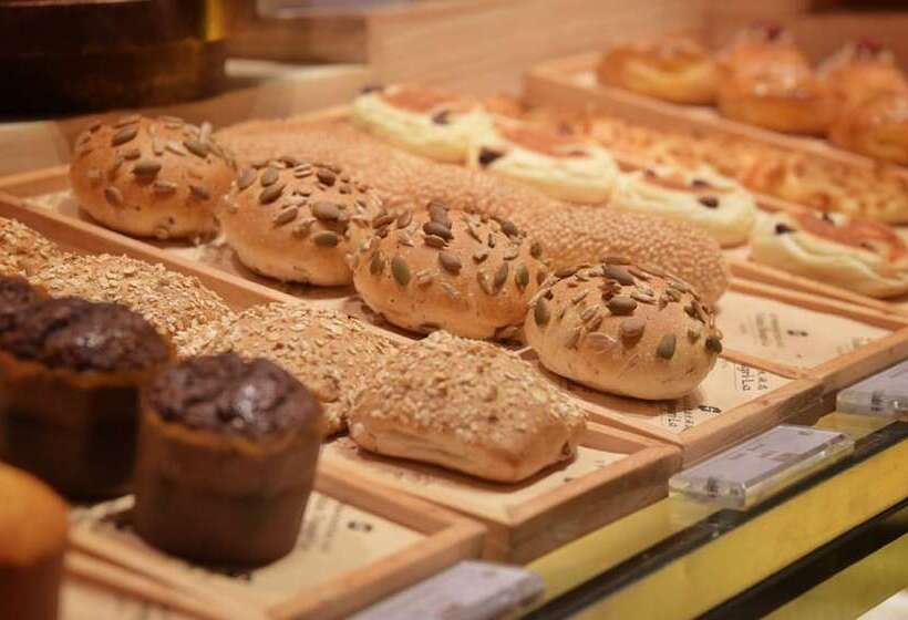 هتل Futian Shangri La, Shenzhen,near To Shenzhen Convention&exhibition Centre, Futian Railway Station