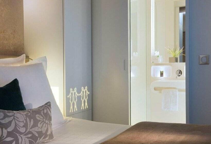 ホテル Gabriel Paris