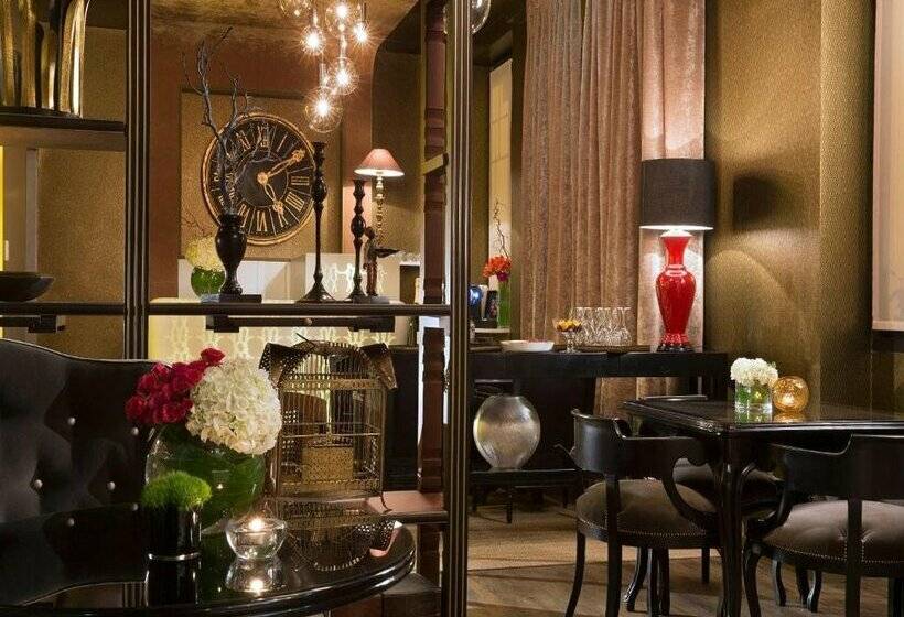 ホテル Gabriel Paris