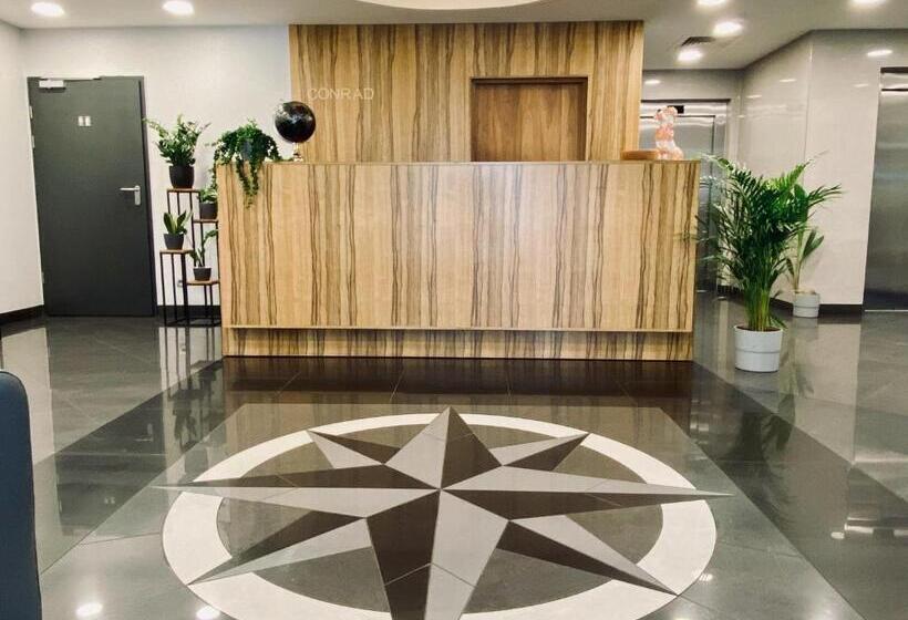 ホテル Conrad Comfort