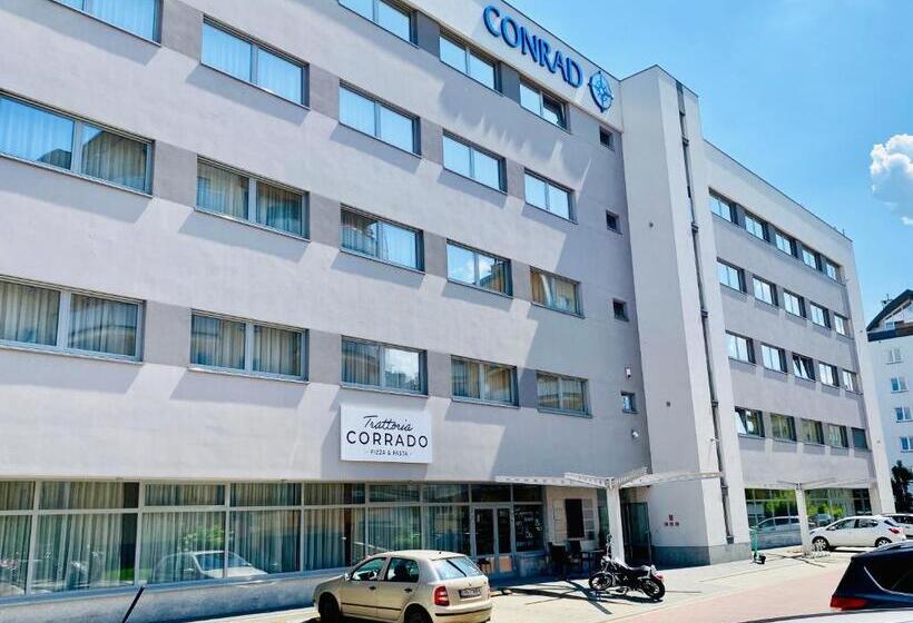 ホテル Conrad Comfort