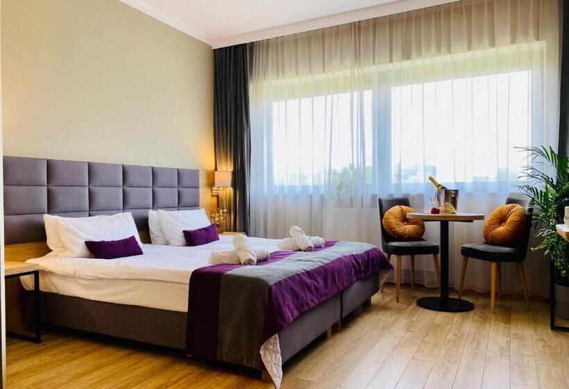 ホテル Conrad Comfort