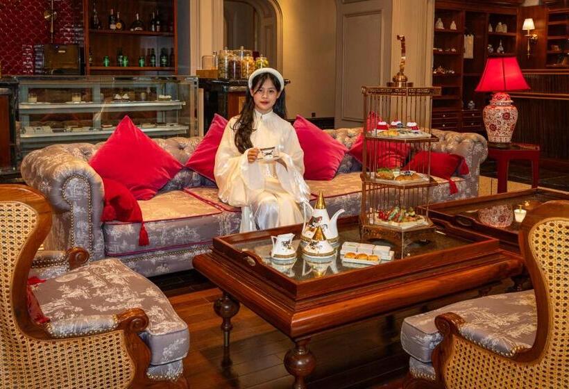 هتل Silk Path Grand Hue