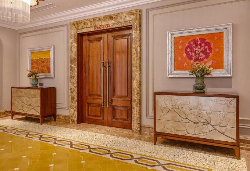 هتل Silk Path Grand Hue