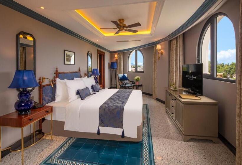 هتل Silk Path Grand Hue