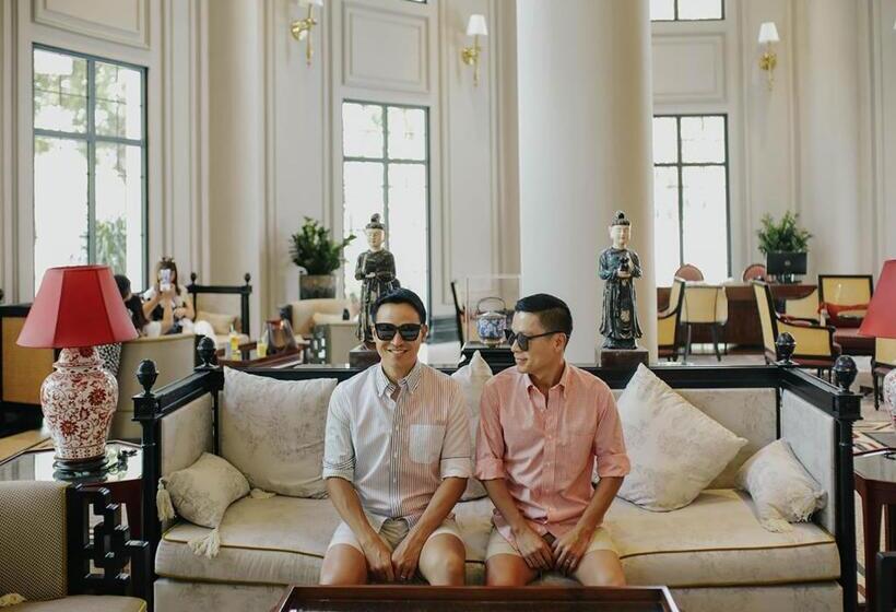 هتل Silk Path Grand Hue