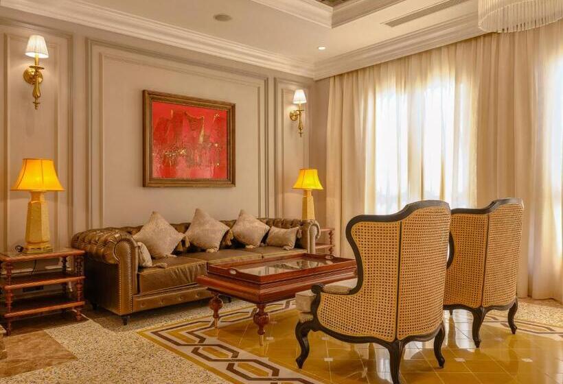 هتل Silk Path Grand Hue