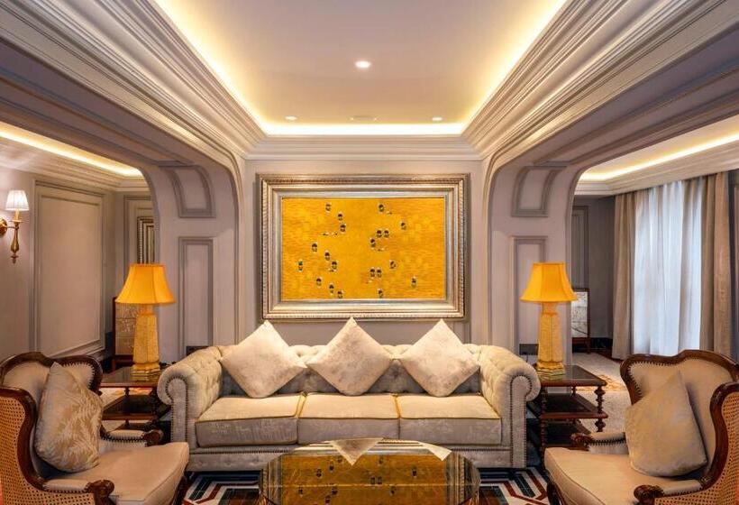 هتل Silk Path Grand Hue