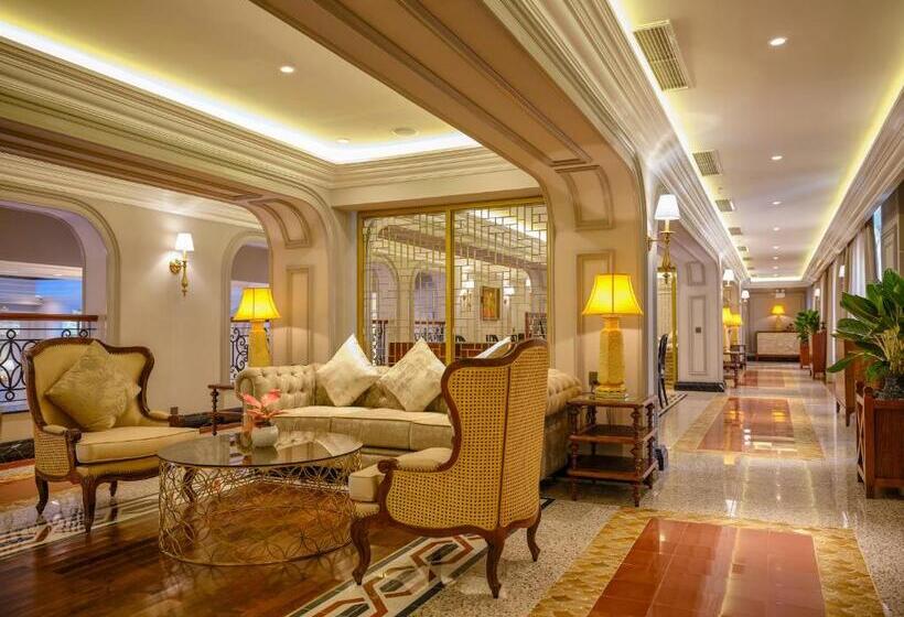 هتل Silk Path Grand Hue