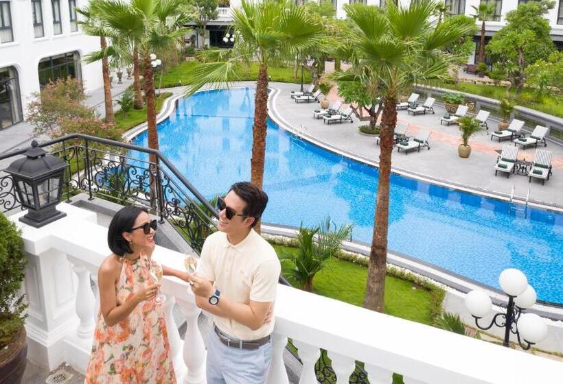 هتل Silk Path Grand Hue