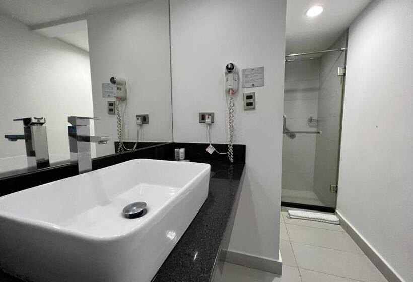 בית מלון כפרי Gh Guaparo Suites