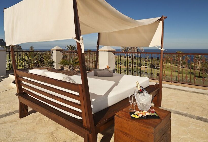 ホテル Hacienda del Conde Meliá Collection Golf & Spa