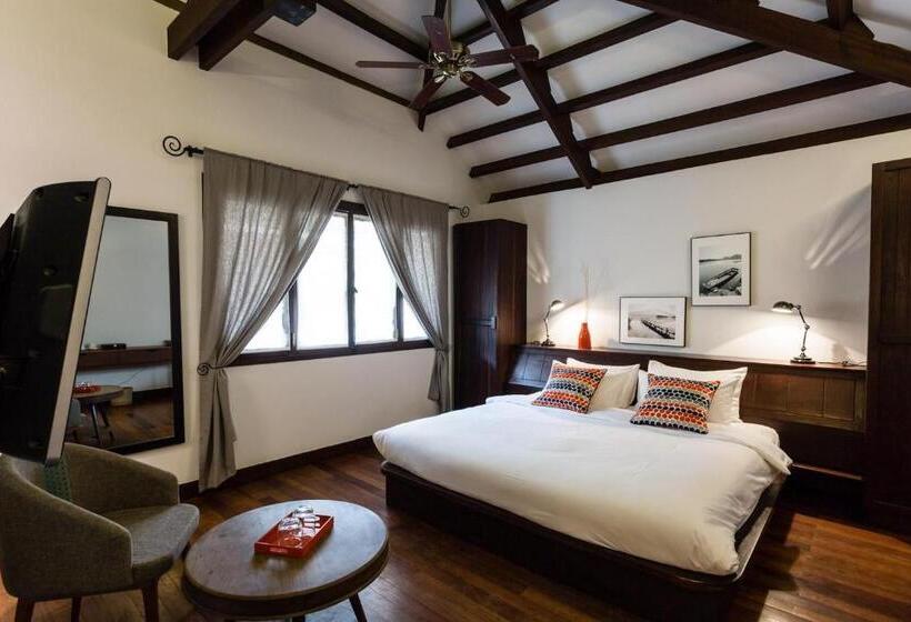 فندق Heritage Suites