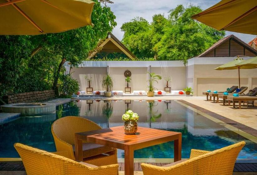 فندق Heritage Suites