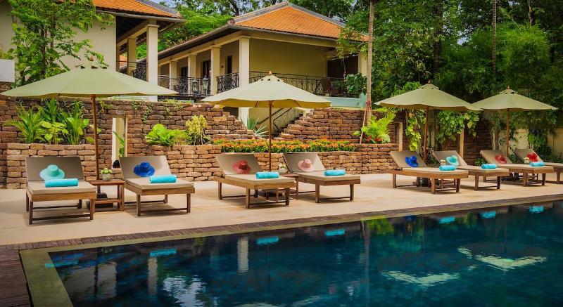 فندق Heritage Suites