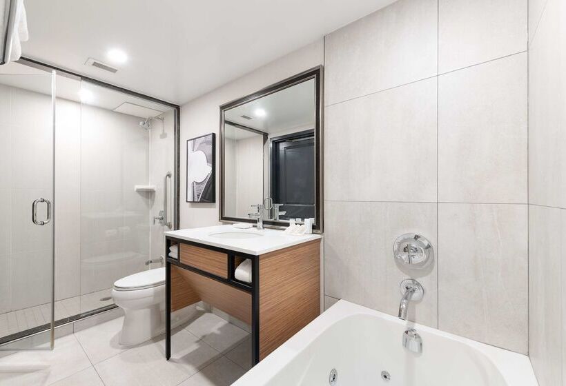 ホテル Hilton Garden Inn Toronto Airport