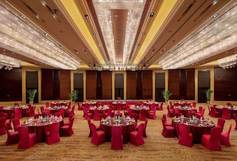 בית מלון כפרי Hilton Xiamen