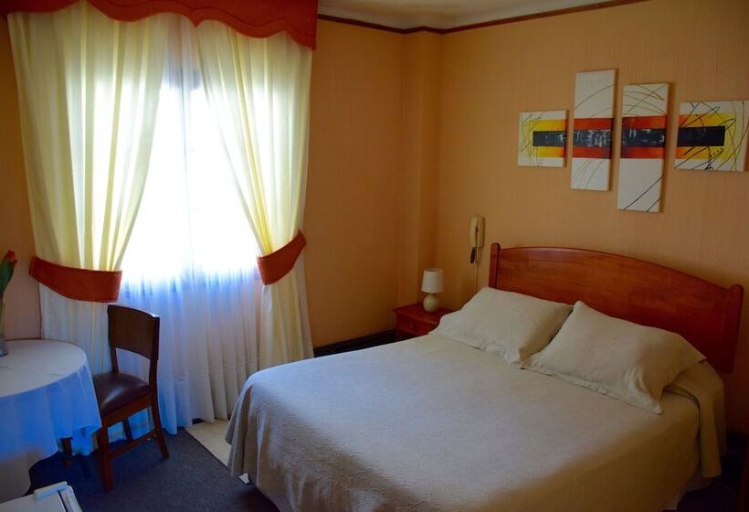 בית מלון כפרי Hispano