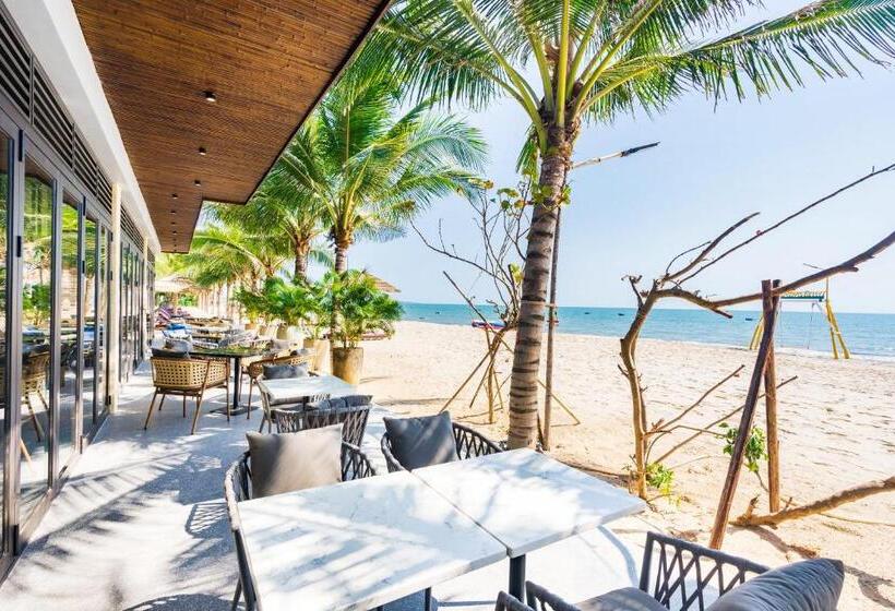 هتل Hoang Ngoc Beach Resort