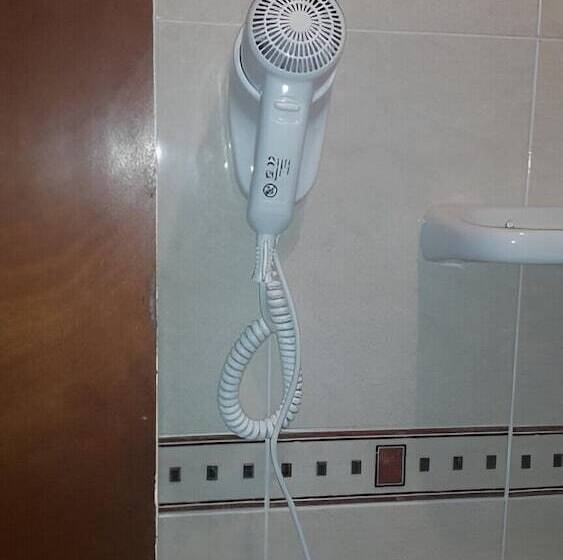 ホテル Hostal Y Apartamento Molí De Mar