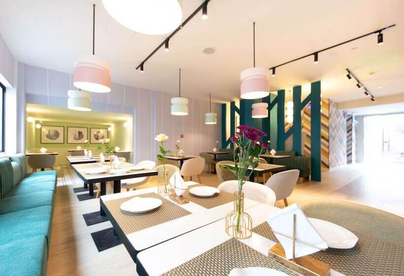 هتل Ibis Suzhou Sanxiang Road