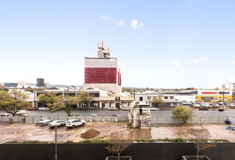 فندق Istay Precinct Adelaide