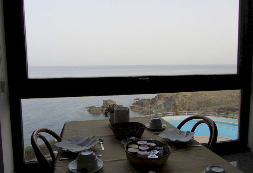 בית מלון כפרי La Caletta