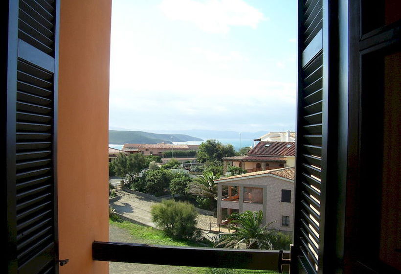 בית מלון כפרי La Caletta