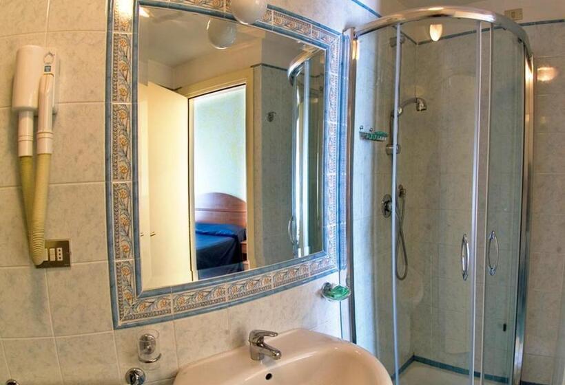 בית מלון כפרי Laura