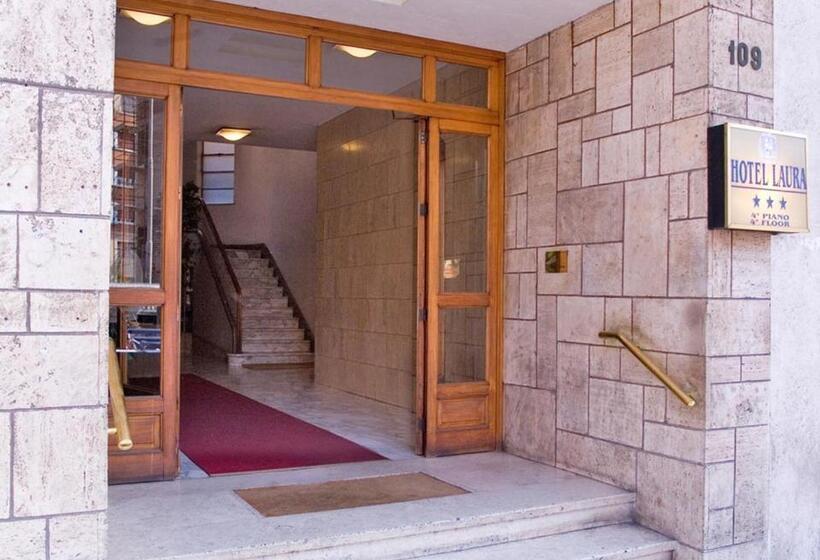 בית מלון כפרי Laura