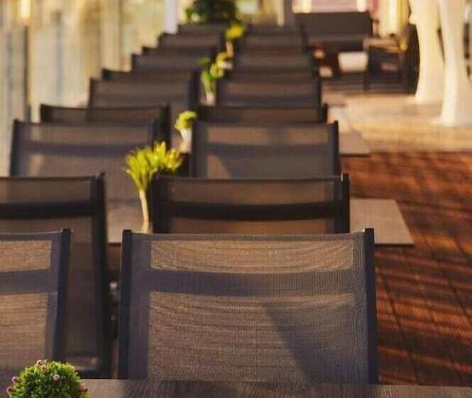 هتل Mercure Lisboa Almada