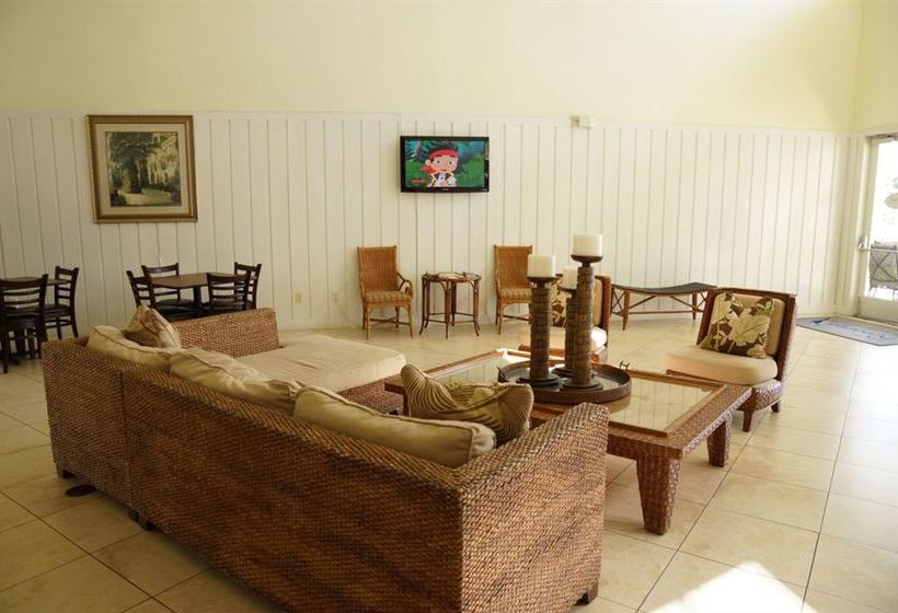 فندق Runaway Beach Club Resort