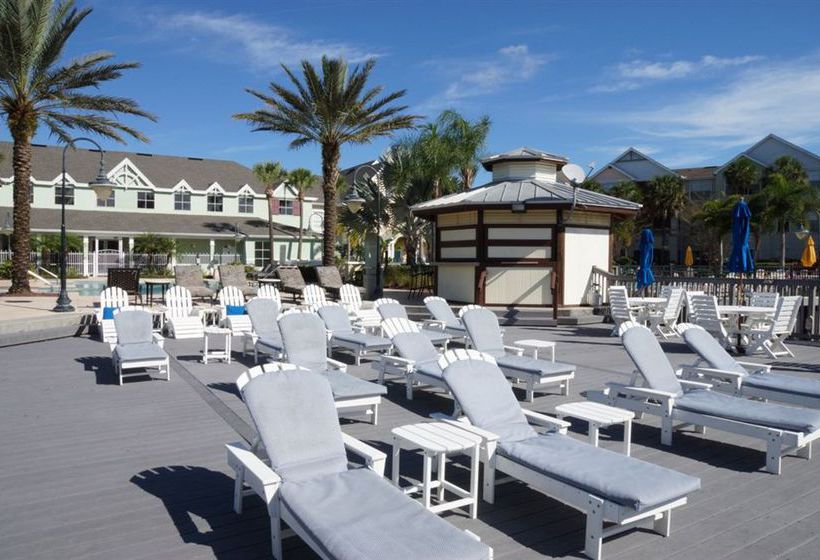 فندق Runaway Beach Club Resort