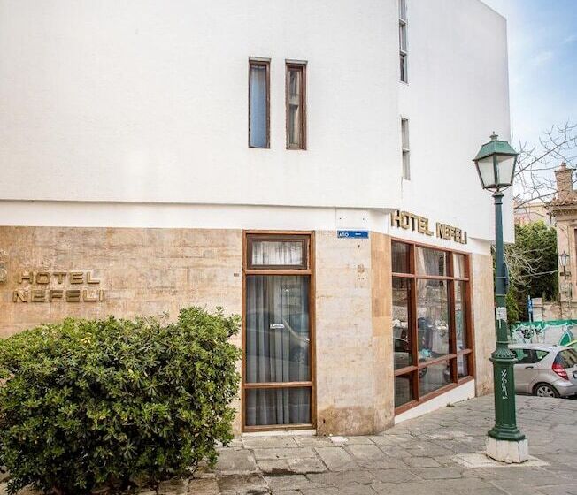 ホテル Nefeli