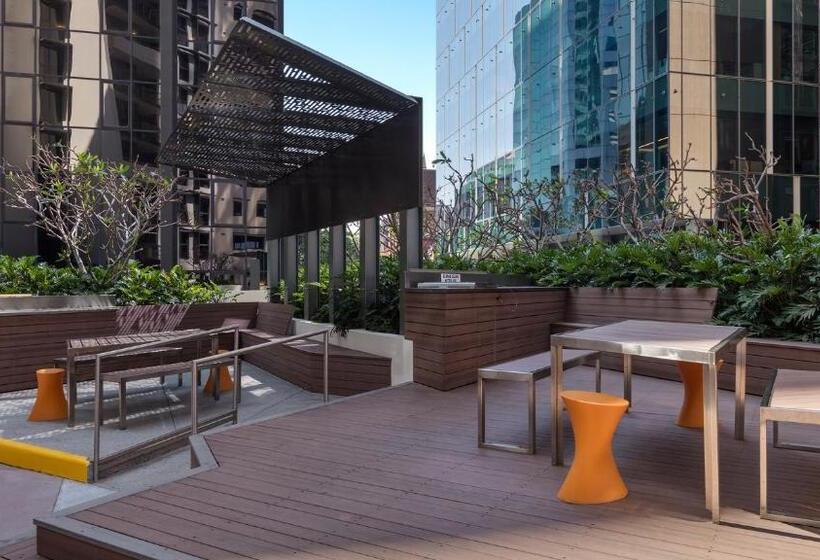 فندق Oaks Brisbane Aurora Suites