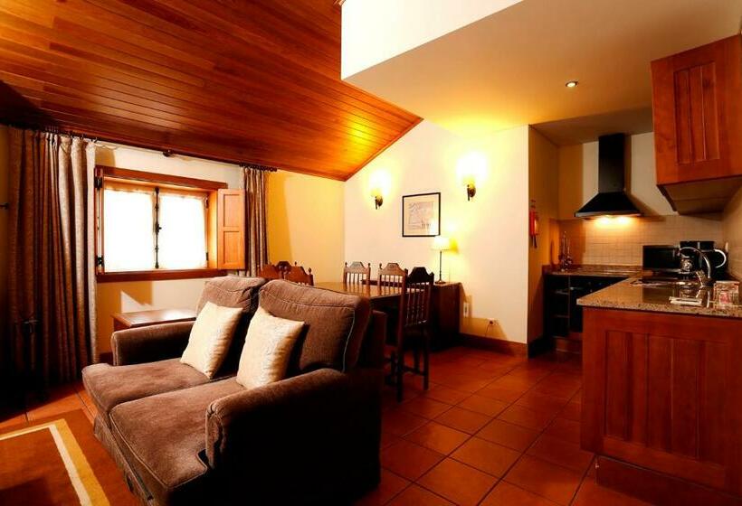 فندق Parador Casa da Insua