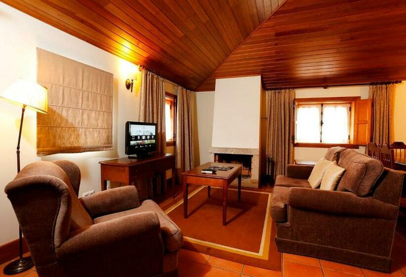 فندق Parador Casa da Insua