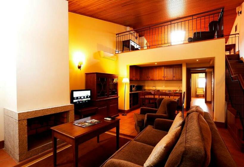 ホテル Parador Casa da Insua