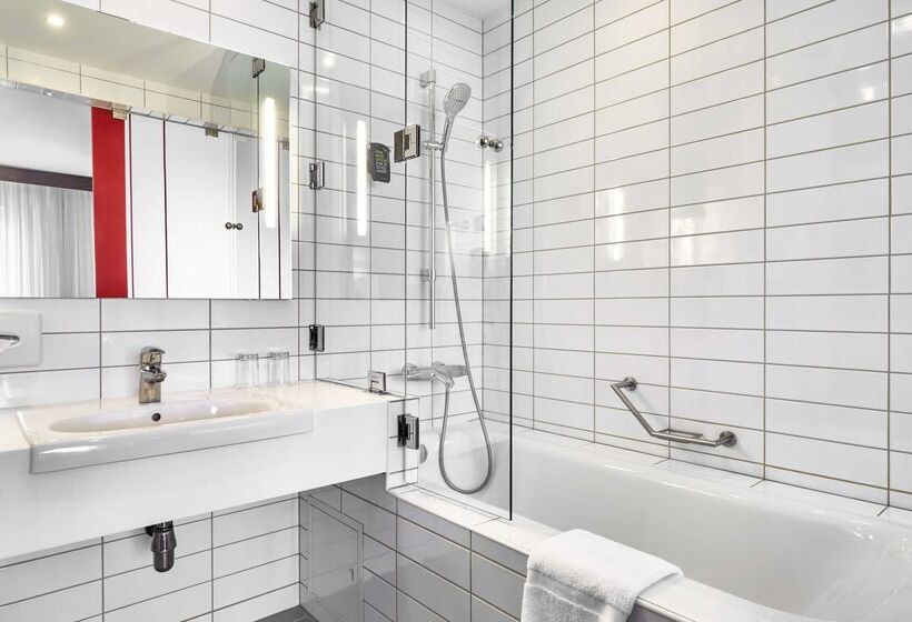 Отель Park Inn By Radisson Sheremetyevo Airport Moscow