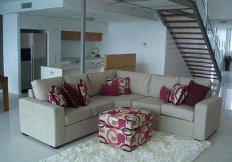 בית מלון כפרי Peninsula Airlie Beach