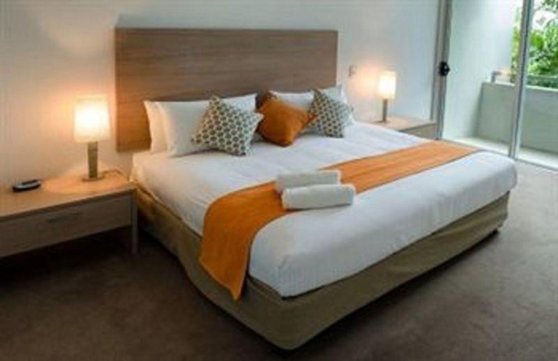 בית מלון כפרי Peninsula Airlie Beach