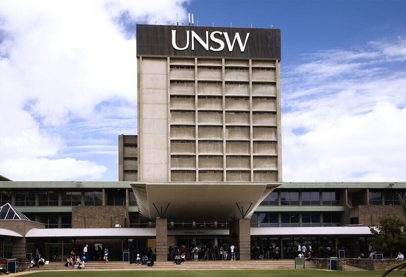 هتل Perouse Randwick By Sydney Lodges