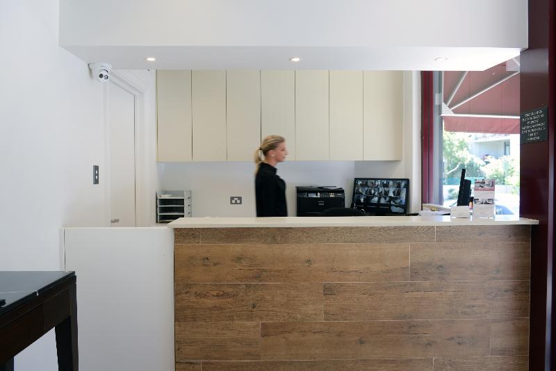 هتل Perouse Randwick By Sydney Lodges