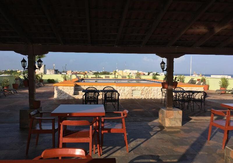 בית מלון כפרי Plaza Cozumel